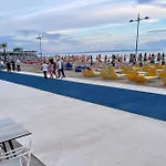 Hotel Sunrise Cameria