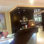 Sunrise Cameria Hotel