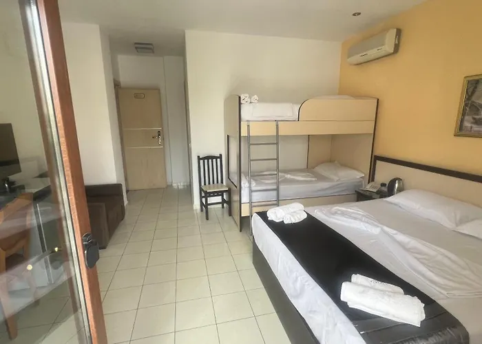 Sunrise Cameria Hotel 3*