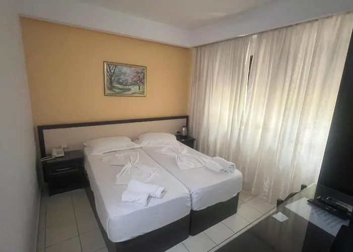 Hotel Sunrise Cameria 3*
