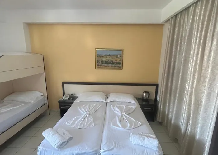 Sunrise Cameria Hotel 3*