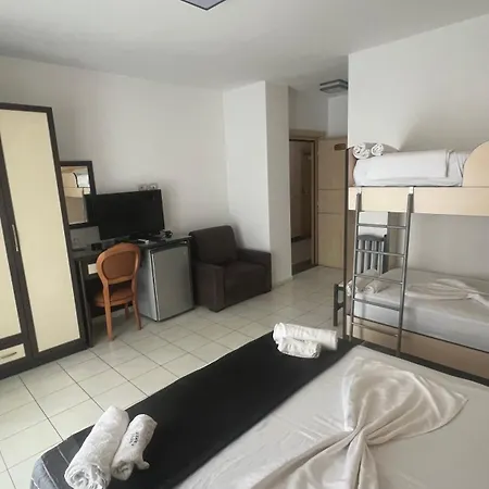 Sunrise Cameria 3* Durrës