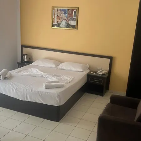 Sunrise Cameria 3* Durrës