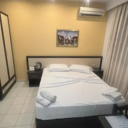 Sunrise Cameria Szálloda Durrës