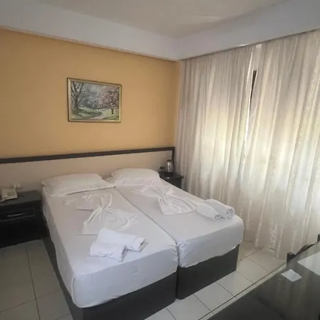 Szálloda Sunrise Cameria 3*