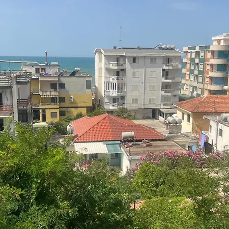 Sunrise Cameria Szálloda