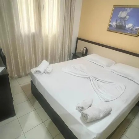 Sunrise Cameria 3* Durrës