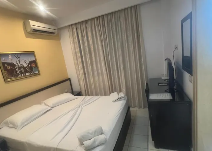 Sunrise Cameria 3* Dıraç